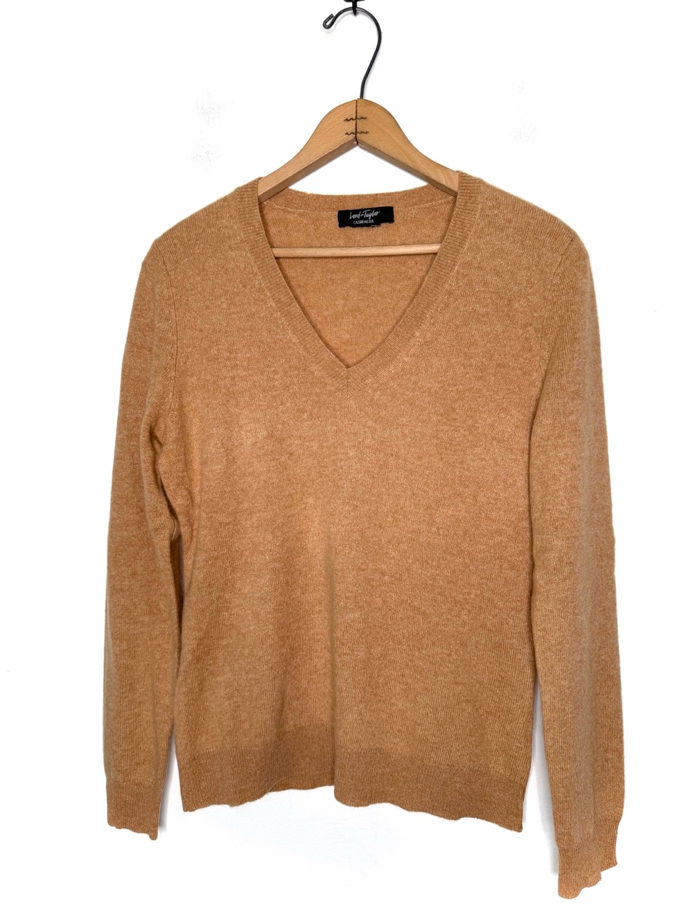 Lord & Taylor Camel Brown V-neck Cashmere Sweater Size Medium